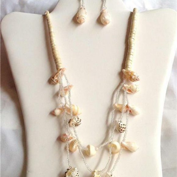 Natural Puca Shell Necklace Earrings Set Beach Sea Life Shells Fair Trade - Picture 1 of 6
